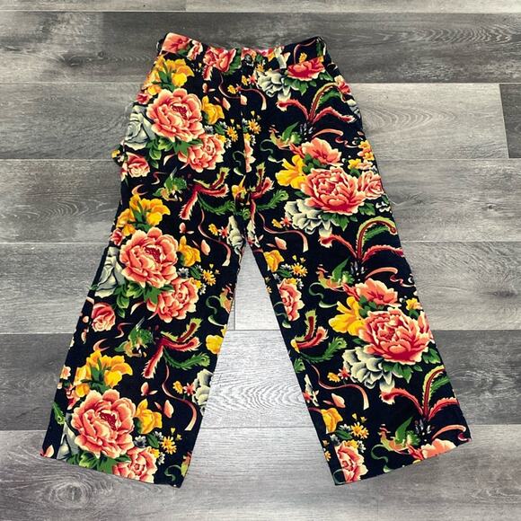 Black Floral Cropped Pant Womens Sz Small Wide Leg - Picture 1 of 6